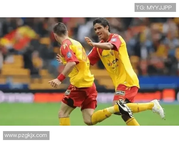 朗斯对阵布雷斯特比赛结果分析及精彩瞬间回顾